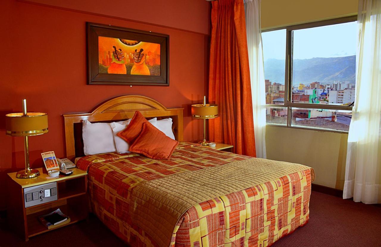 Cesar'S Plaza Hotel Cochabamba Esterno foto