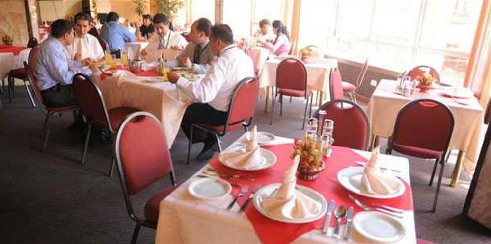 Cesar'S Plaza Hotel Cochabamba Esterno foto