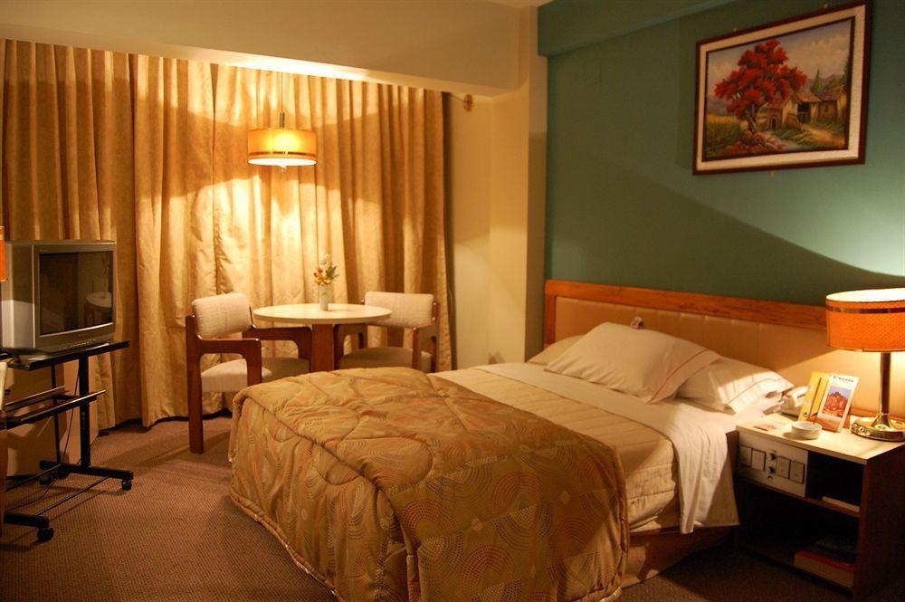Cesar'S Plaza Hotel Cochabamba Esterno foto