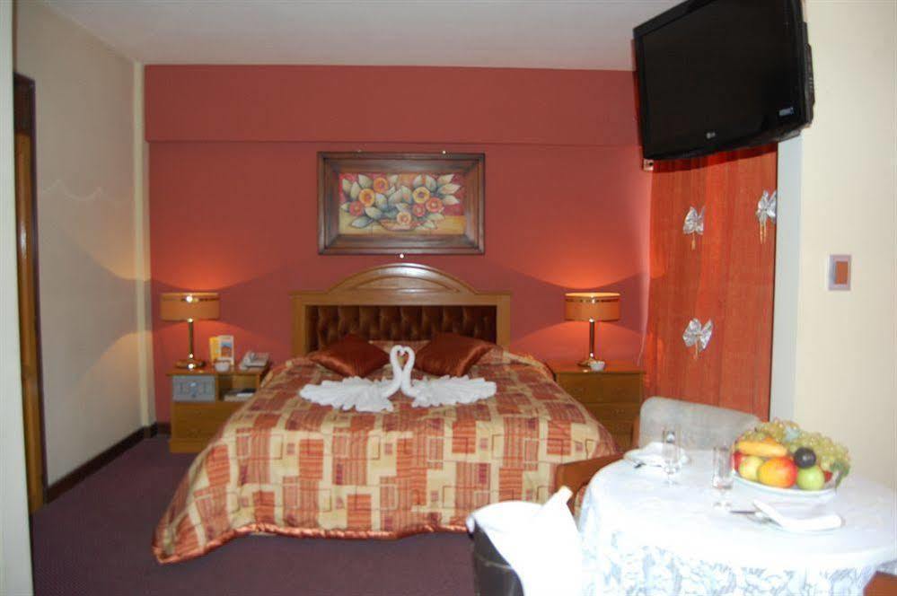 Cesar'S Plaza Hotel Cochabamba Esterno foto