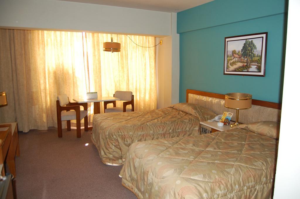 Cesar'S Plaza Hotel Cochabamba Esterno foto